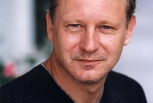 Stellan Skarsgard